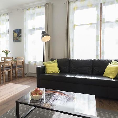 Studio Apartment Niemetzstr 51 Berlin Kültér fotó