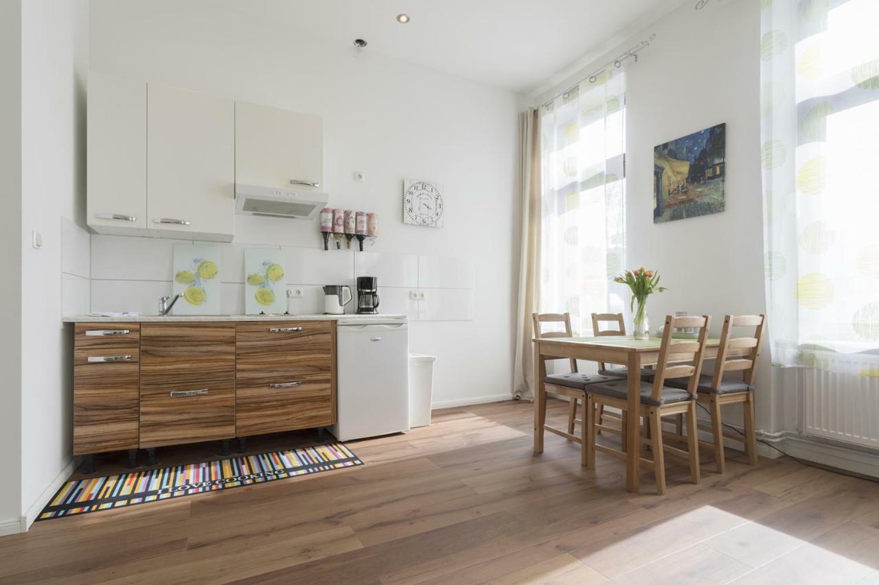 Studio Apartment Niemetzstr 51 Berlin Kültér fotó